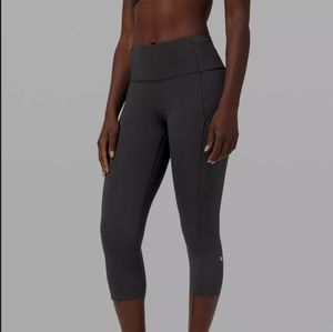 Lululemons - Fast and Free High-Rise Crop leggins